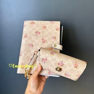 Bundle‼️Coach Notebook Signature Canvas CAO58 & Sunglass Case CAP68 Floral Print